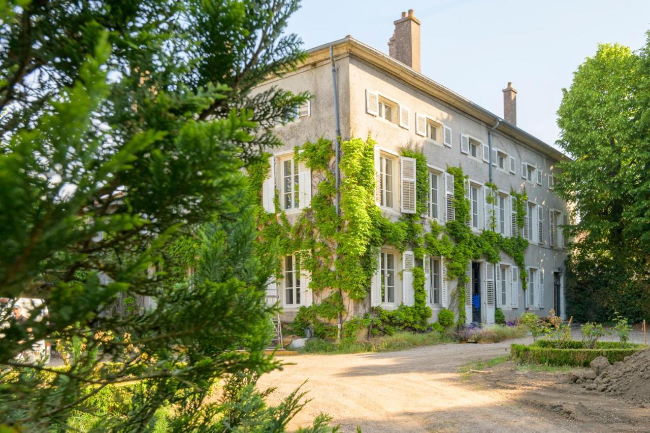 Logis Hotel Du Parc Pont-a-Mousson Exterior photo