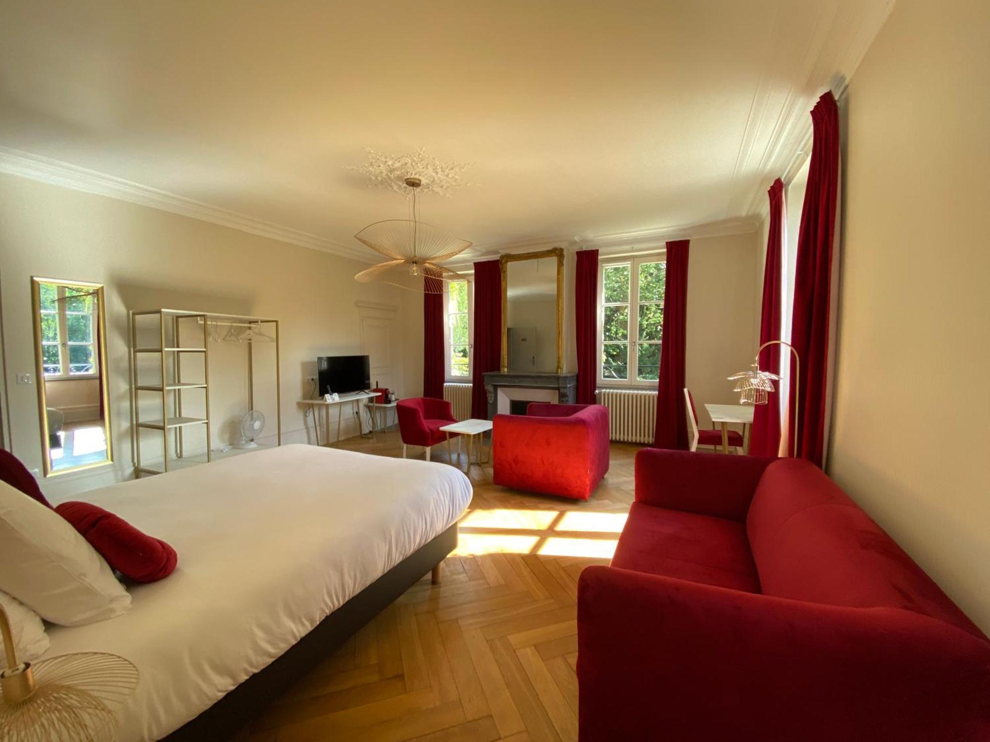 Logis Hotel Du Parc Pont-a-Mousson Exterior photo